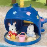 Sylvanian Families Splash & Play Whale / ซิลวาเนียน แฟมิลี่ สไลเดอร์รูปปลาวาฬ